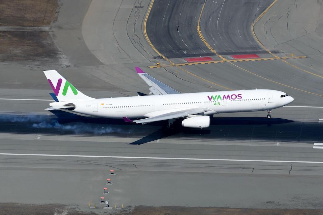 Wamos Air Airbus A330