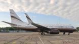 Boeing 737 business jet